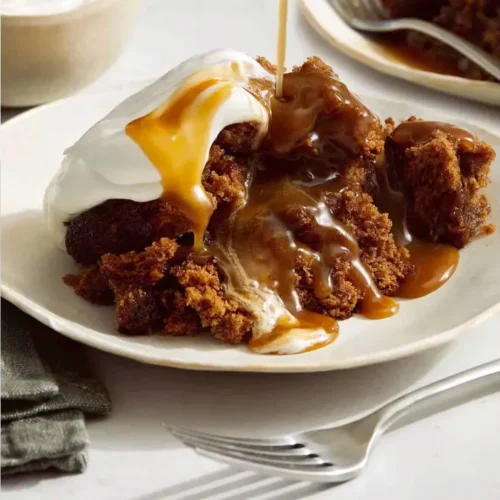 Easy Sticky Toffee Pudding: Delicious Decadence in Minutes